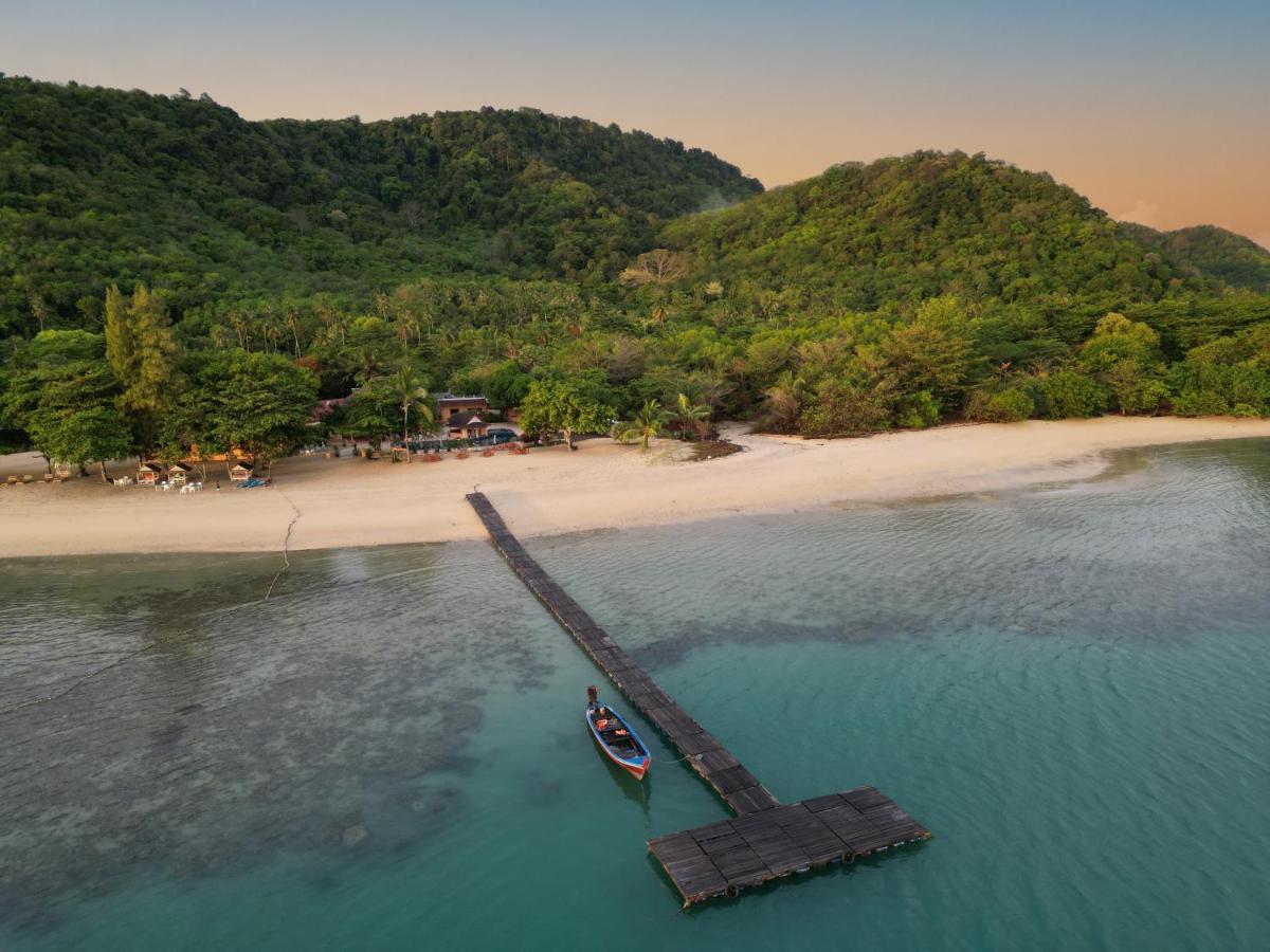 Cruiser Island By Swiss-Belhotel Ko Lone Exterior photo